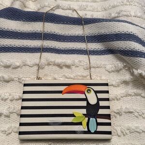 Kate Spade clutch 🐥